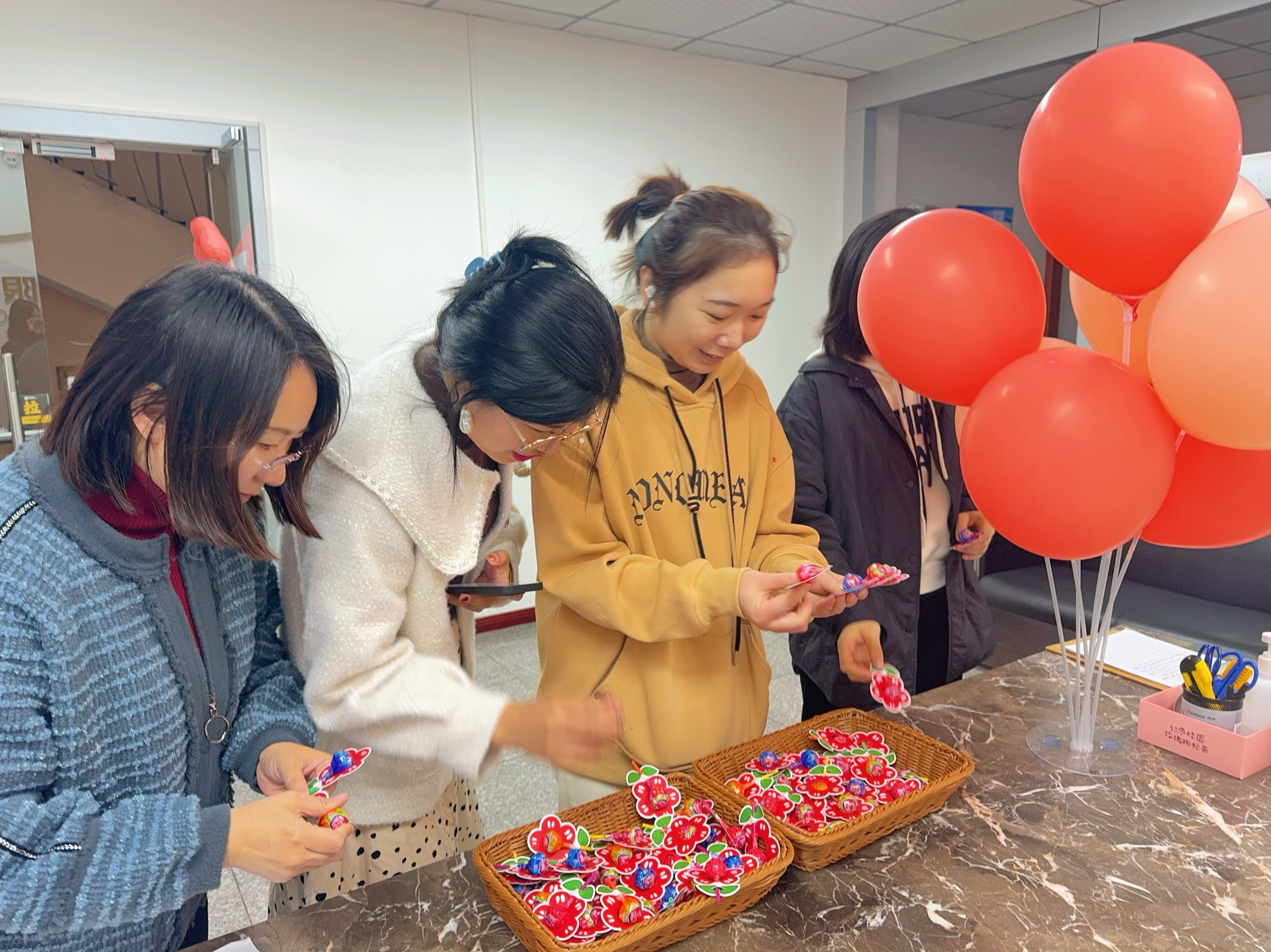 26120ddd-b9f0-448e-87dd-9e2cfe2505e1 26120ddd-b9f0-448e-87dd-9e2cfe2505e1