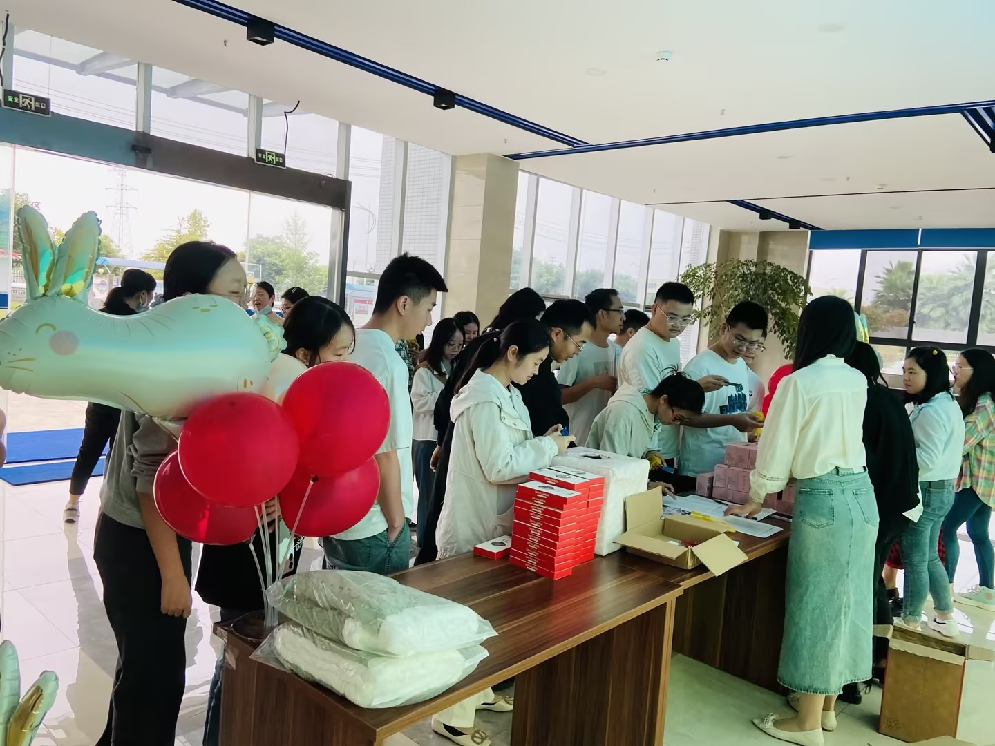 cb0ebab9-a558-4c2b-bbc6-17eb0408a36a cb0ebab9-a558-4c2b-bbc6-17eb0408a36a