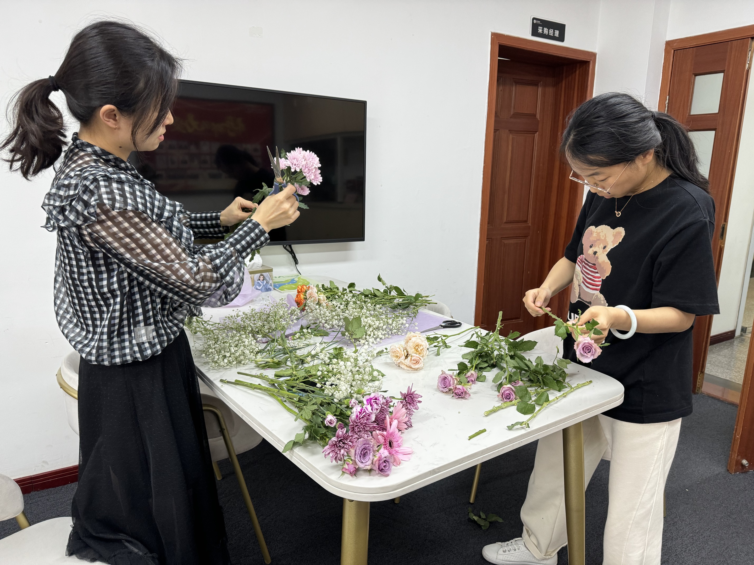 6502b6f6-44fe-4f6d-a703-7b6474b70e6f 6502b6f6-44fe-4f6d-a703-7b6474b70e6f