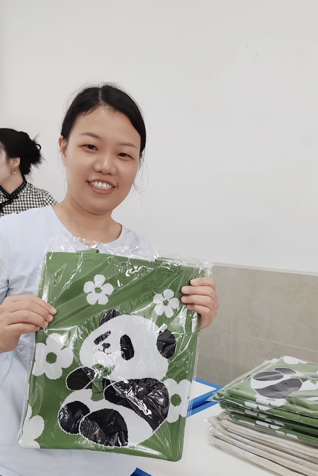 5b047c86-4283-48e4-9faa-60949766a6f8 5b047c86-4283-48e4-9faa-60949766a6f8